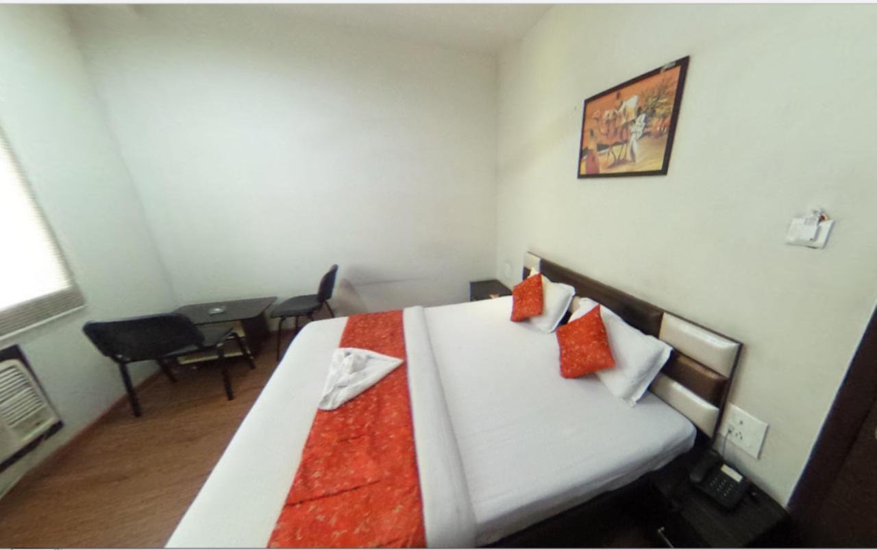 Hotel Pink Pearl Raigarh Exterior photo